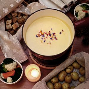 Fondue by tibits & New Roots