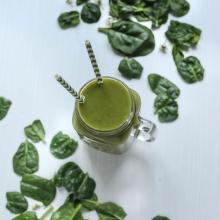 Smoothie aux herbes sauvages