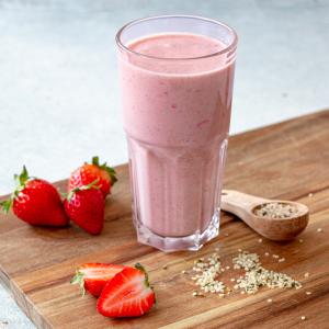 Strawberry hemp power shake