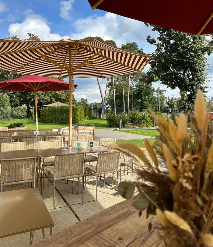 Direkt am schönen Alnatura Campus mit entspanntem Ambiente auf unserer Terrasse