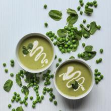 Erbsensuppe mit Minze