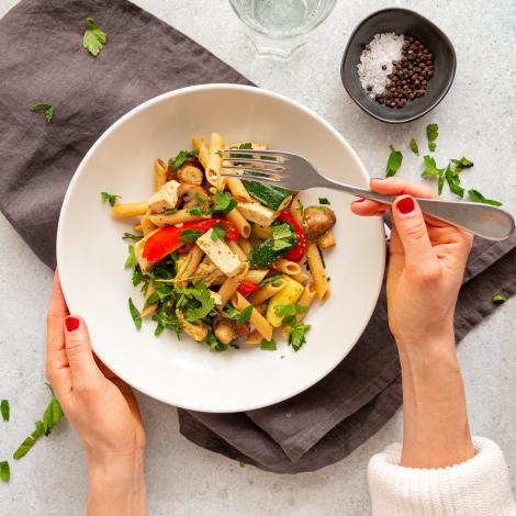 Mediterraner Pasta-Salat