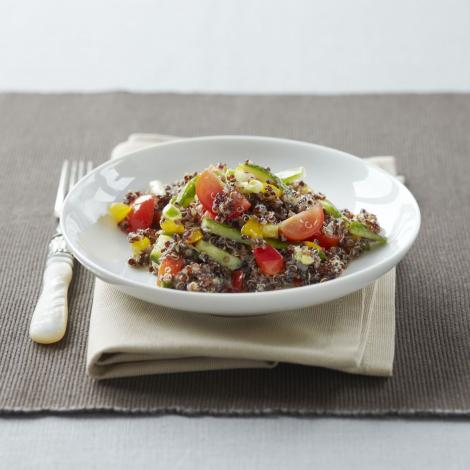 Schwarzes Quinoa mit Cherrytomaten