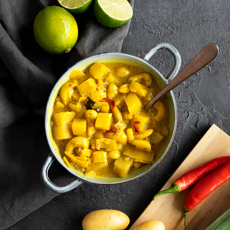 Golden Cashew Curry