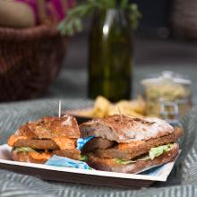 Schnitzelbrot mit Cocktailsauce