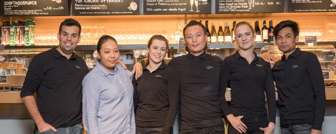 Chef de Service 80%, 2. Bild