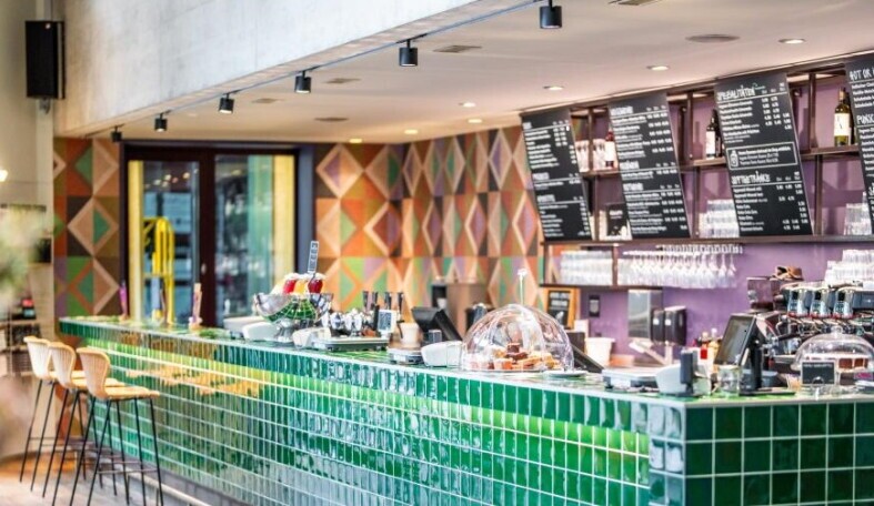 Chef:fe de Service 80%, 2. Bild
